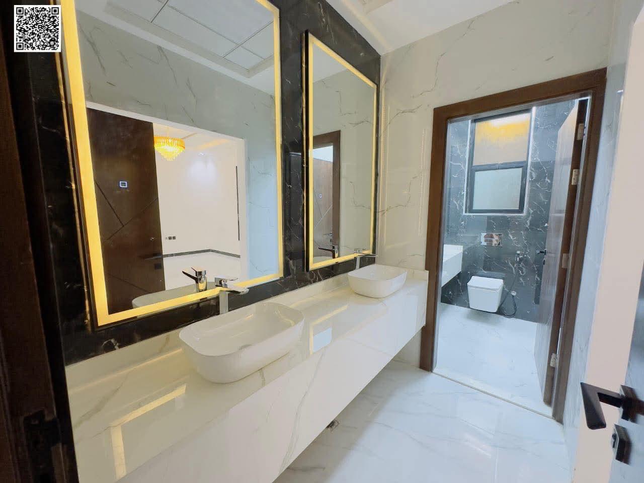 Luxury Bathroom